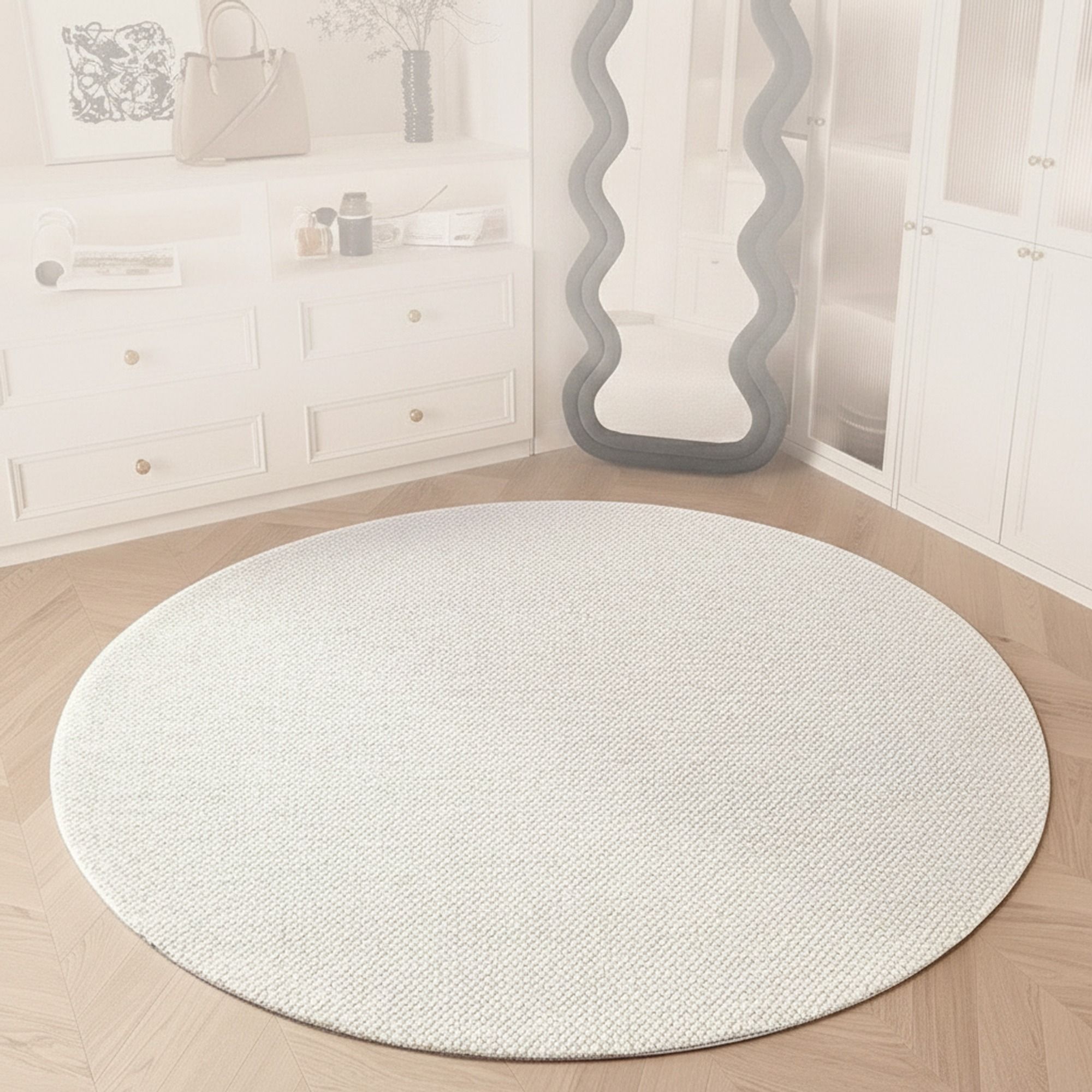 Sculptural Wool Round Rug | Ormau