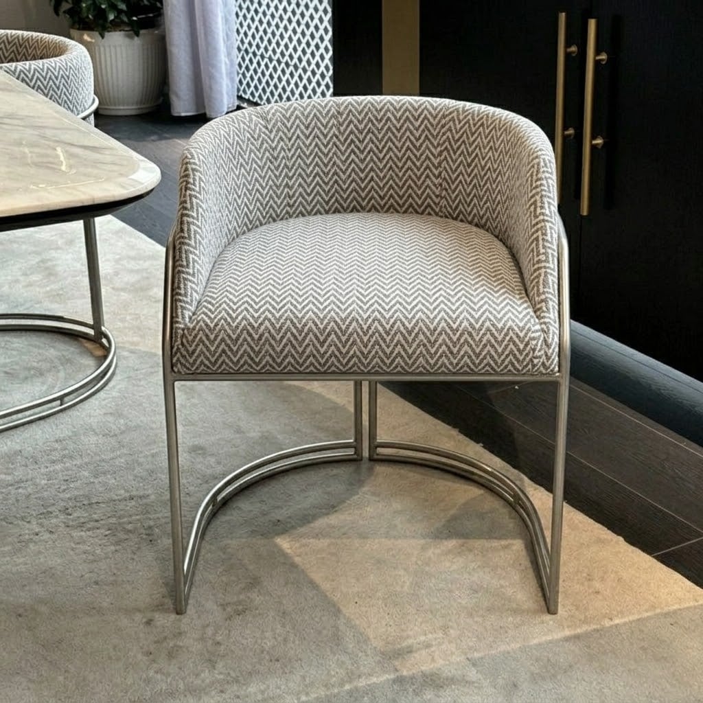Upholstered Dining Chair with Armrests | Ormau