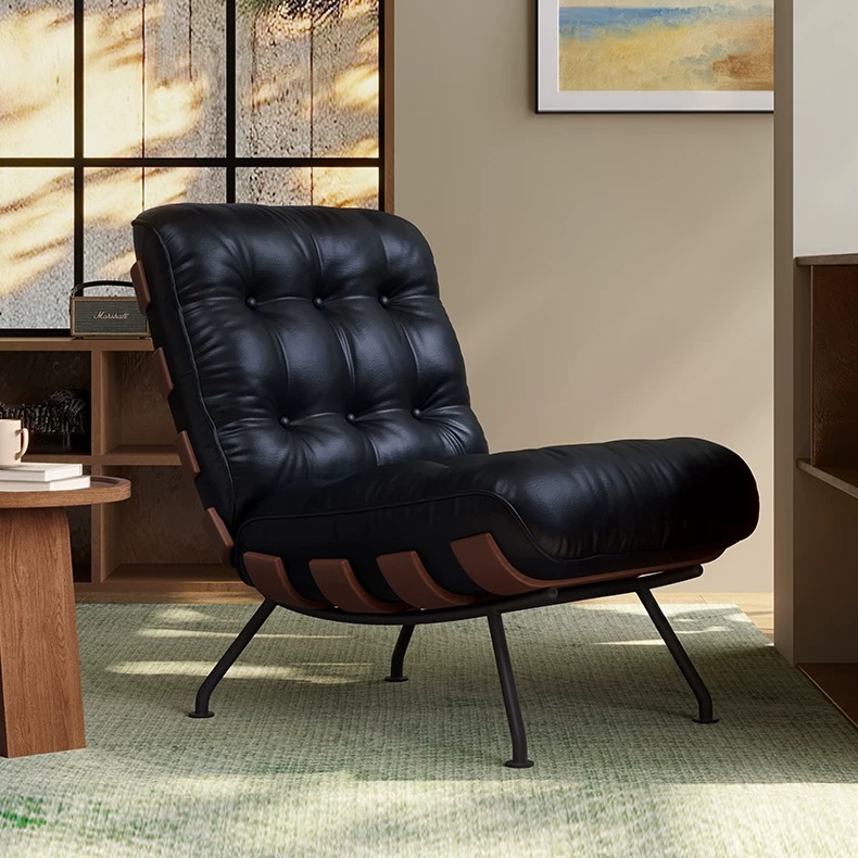 Lounge Chair Iconic Back
