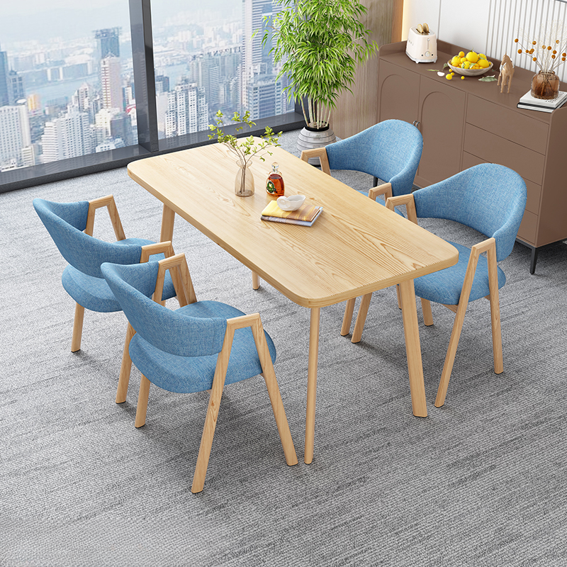 Casual Dining Table Set with Natural Wood Finish, Reclaimed Wood Top, and Seating for 4 Chairs