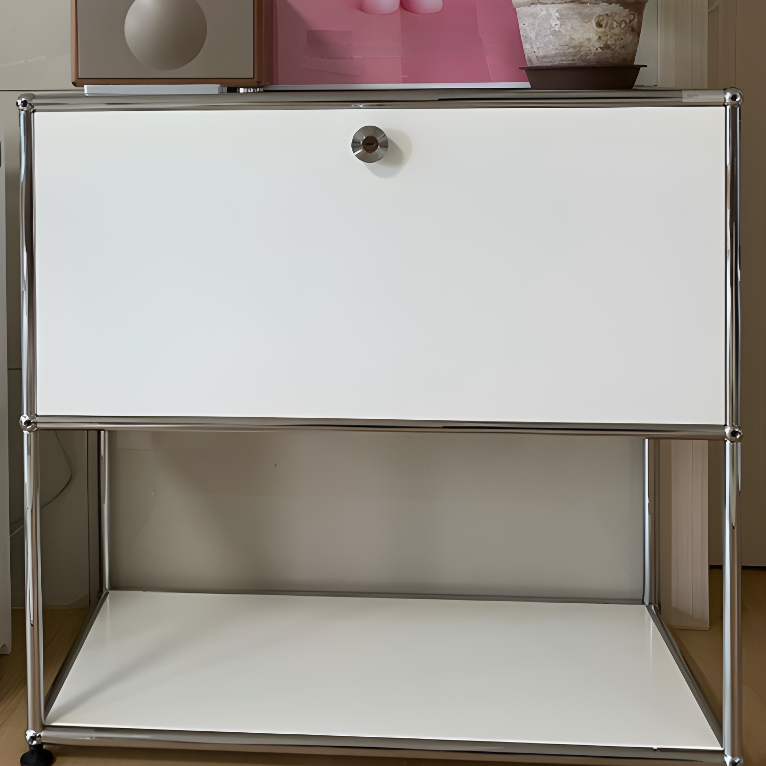 Stainless Steel Sideboard Modern Style Dining Sideboard with Locking Cabinet - image 6