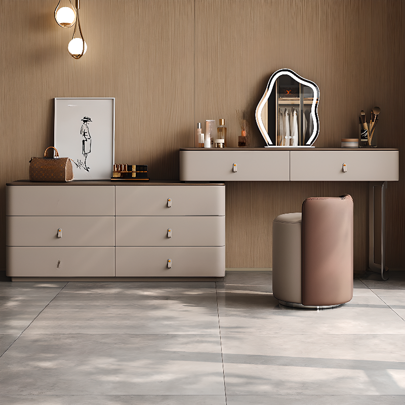 Tan Vanity Set with Scalable Telescopic and Push-Pull Features