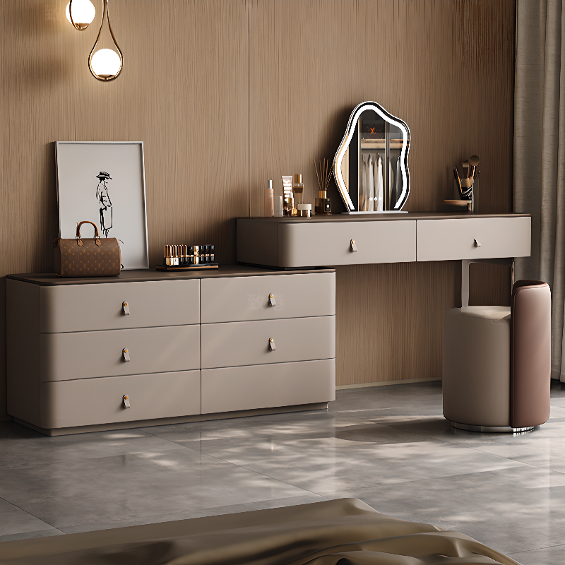 Tan Vanity Set with Scalable Telescopic and Push-Pull Features