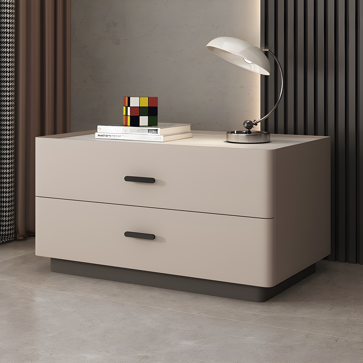 Elegant Nightstand | Ormau - image 1