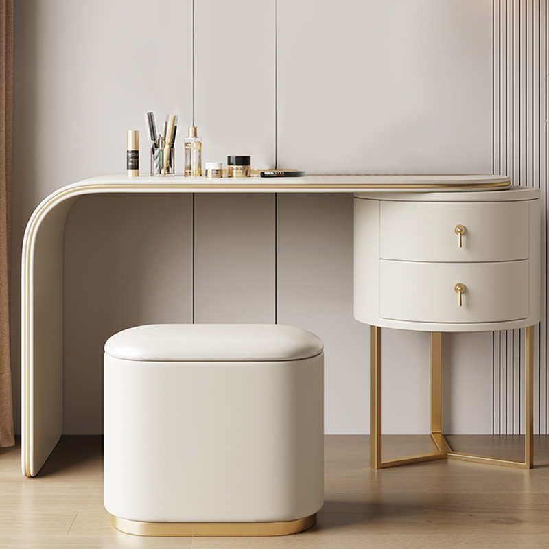Modern Vanity Set with Adjustable Lighting | Ormau - image 7