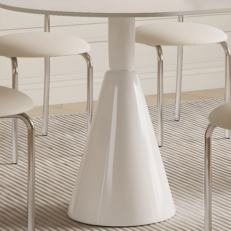 Simplistic Dining Table | Ormau - image 12