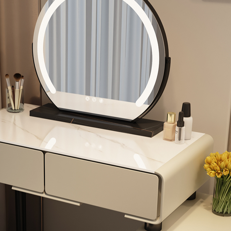 Illuminated Vanity Set | Ormau - image 6