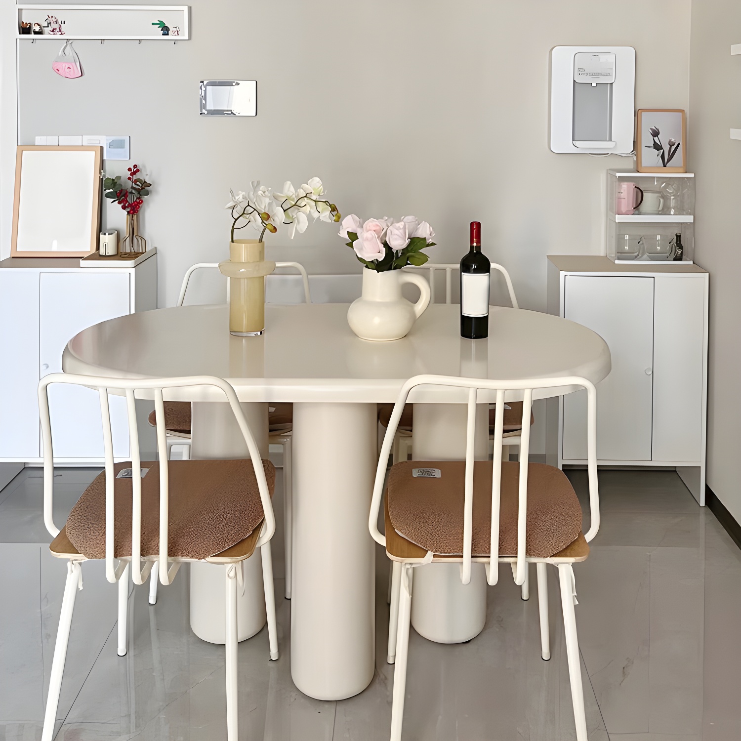 Oval & Round Dining Table | Ormau - image 9