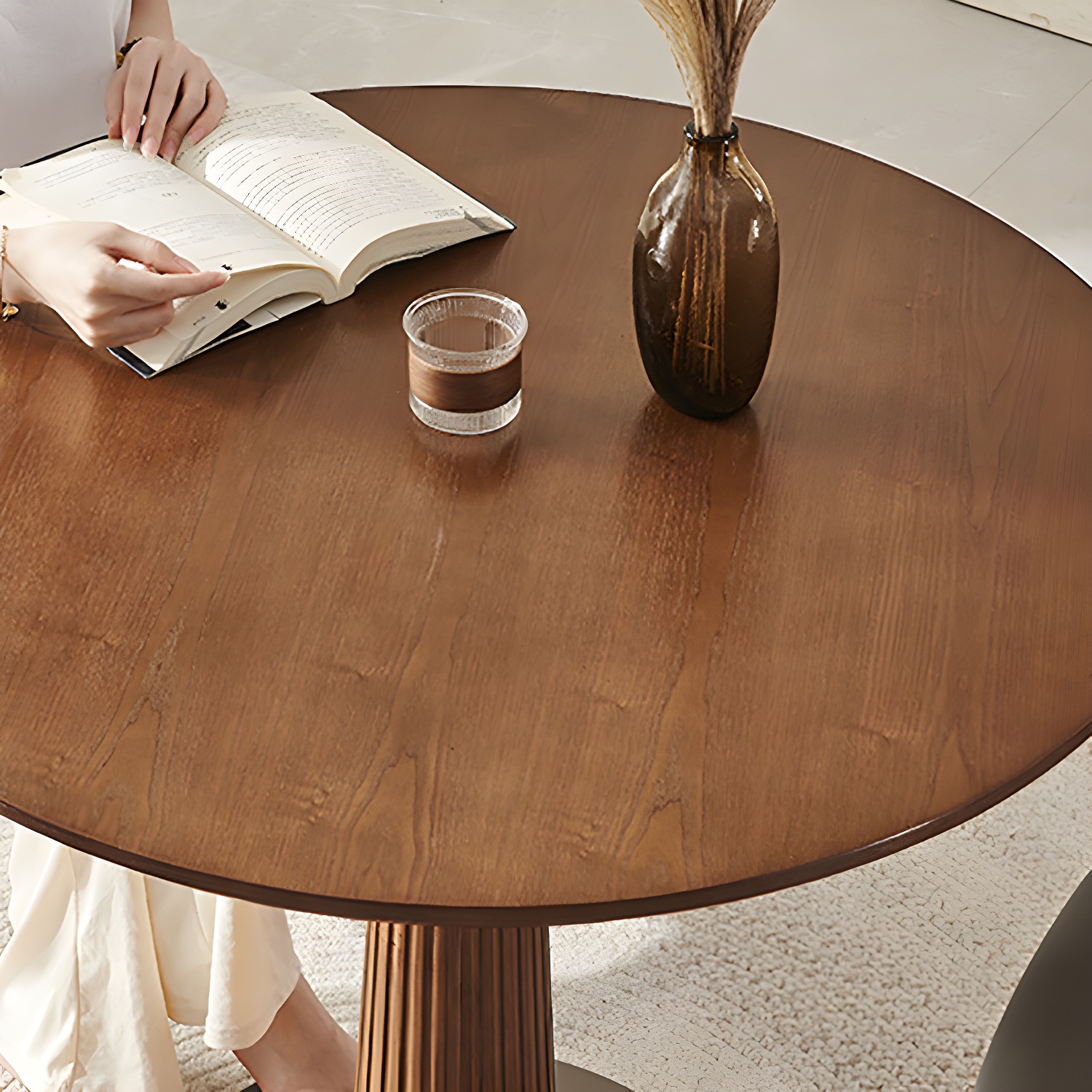 Round Ash Dining Table | Ormau - image 9