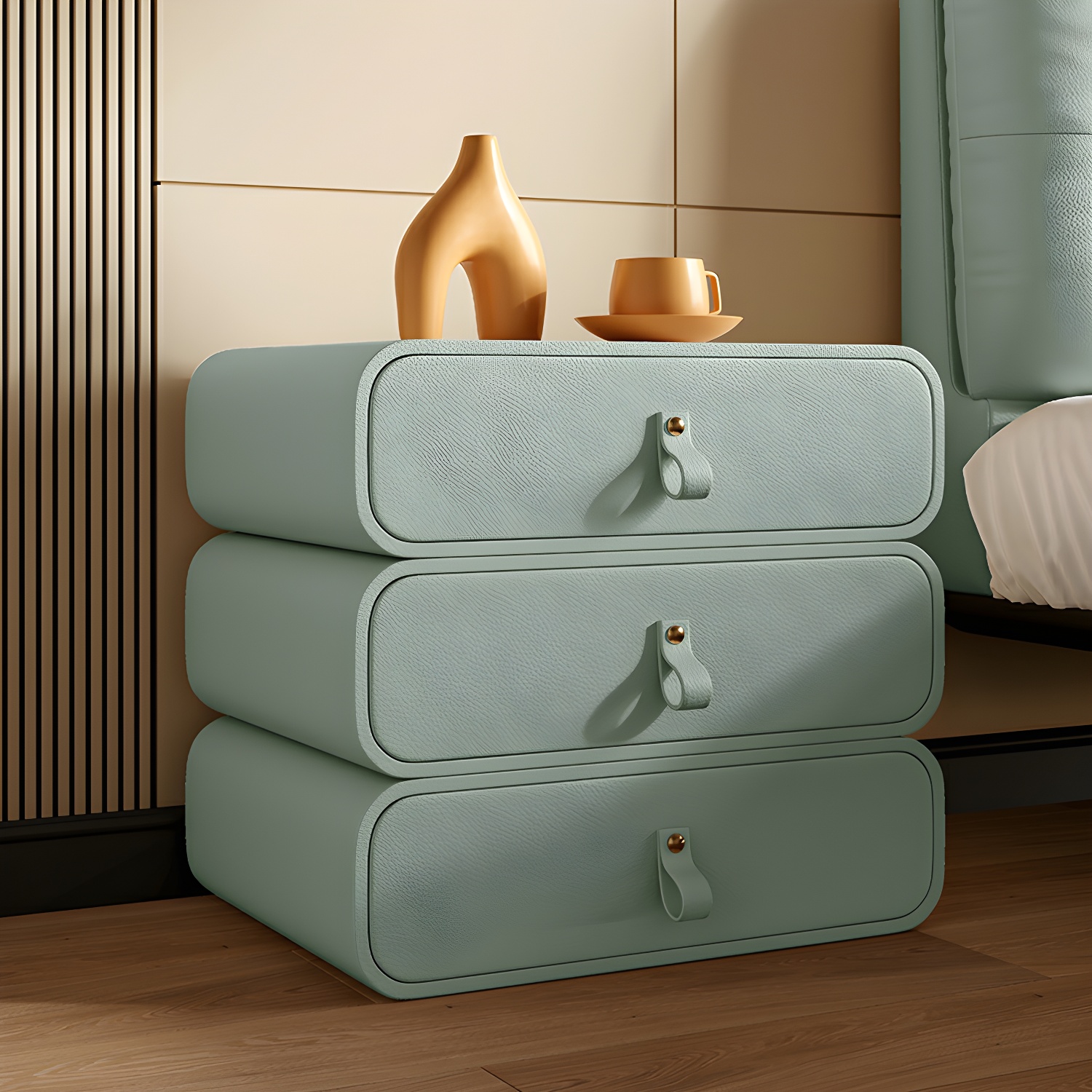 Faux Leather Bachelor's Chest | Ormau - image 12