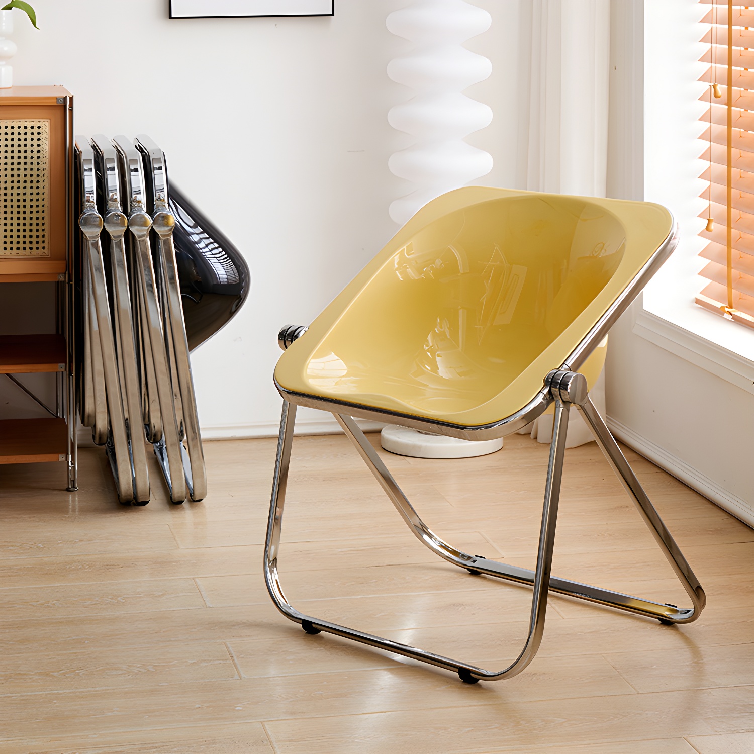 Modern Collapsible Chair | Ormau - image 8