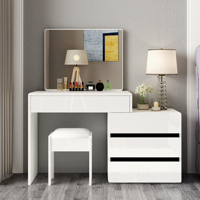 Modern Vanity | Ormau - image 2