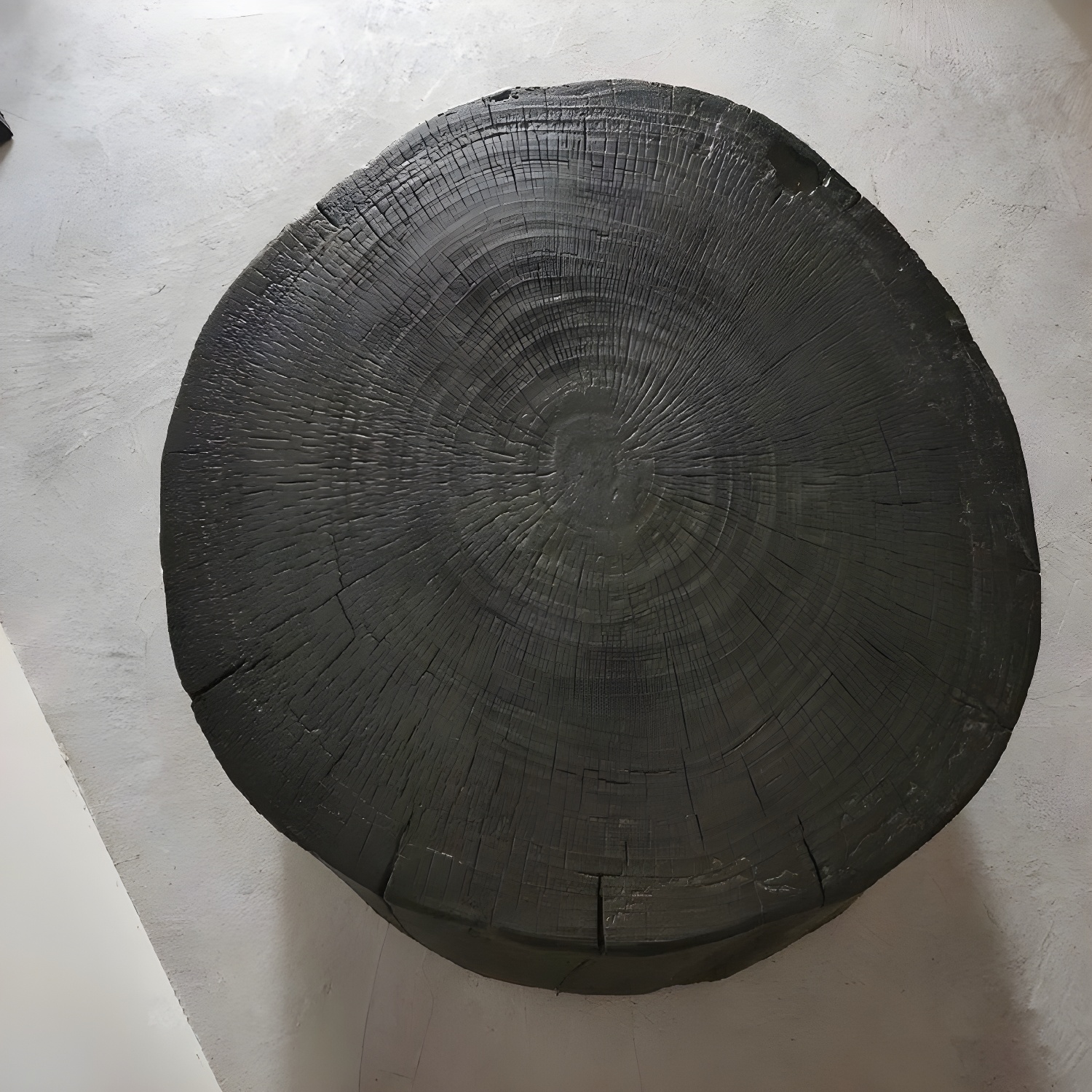 Round Wood Coffee Table | Ormau - image 4
