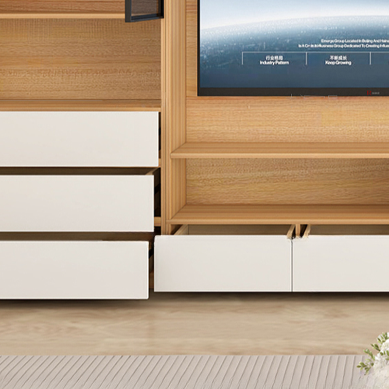 Entertainment Center with Hutch | Ormau - image 5