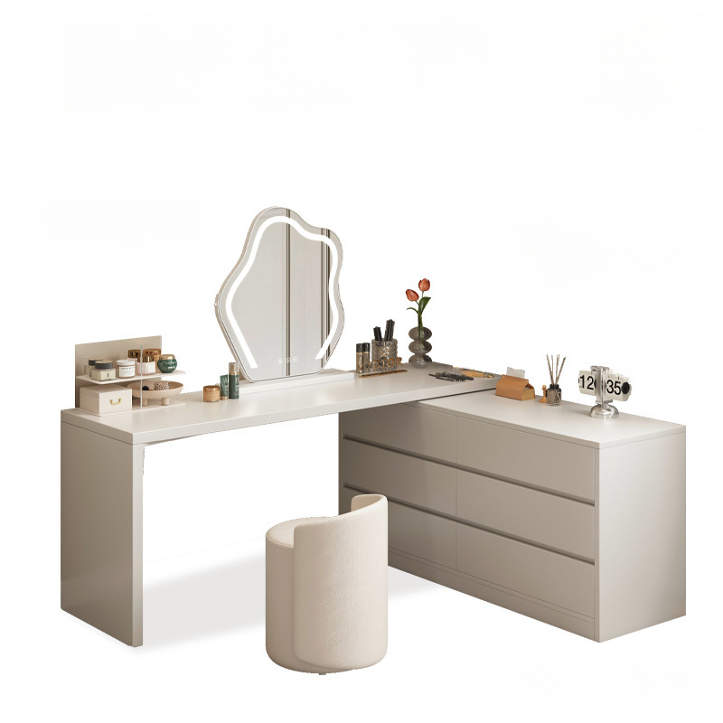 Modish Vanity | Ormau - image 10