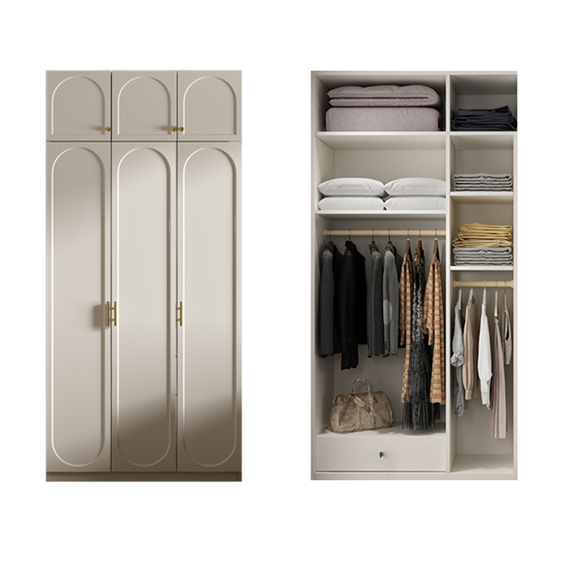 Simple Lumber Wardrobe | Ormau - image 32