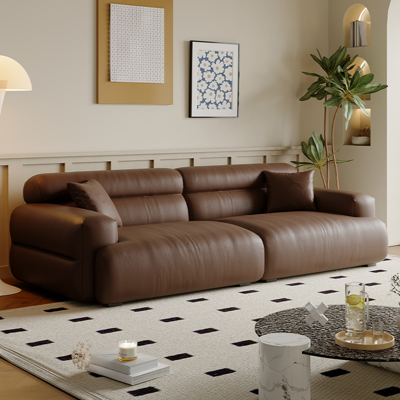 Modish Sofa | Ormau - image 3