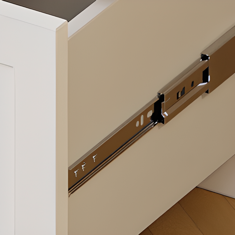 Simple Steel Chest | Ormau - image 7