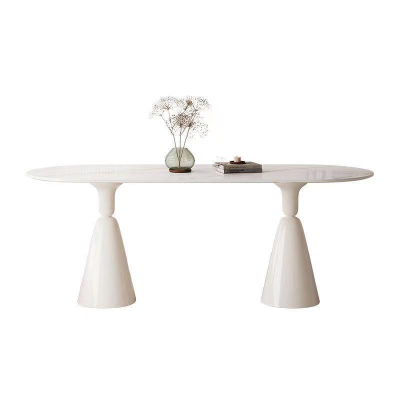Simplistic Dining Table | Ormau - image 1