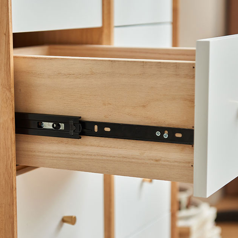 Minimalist Bachelor Chest | Ormau - image 6