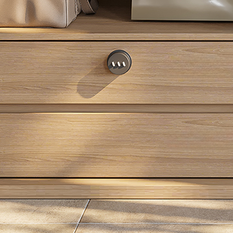 Lumber Wardrobe | Ormau - image 8