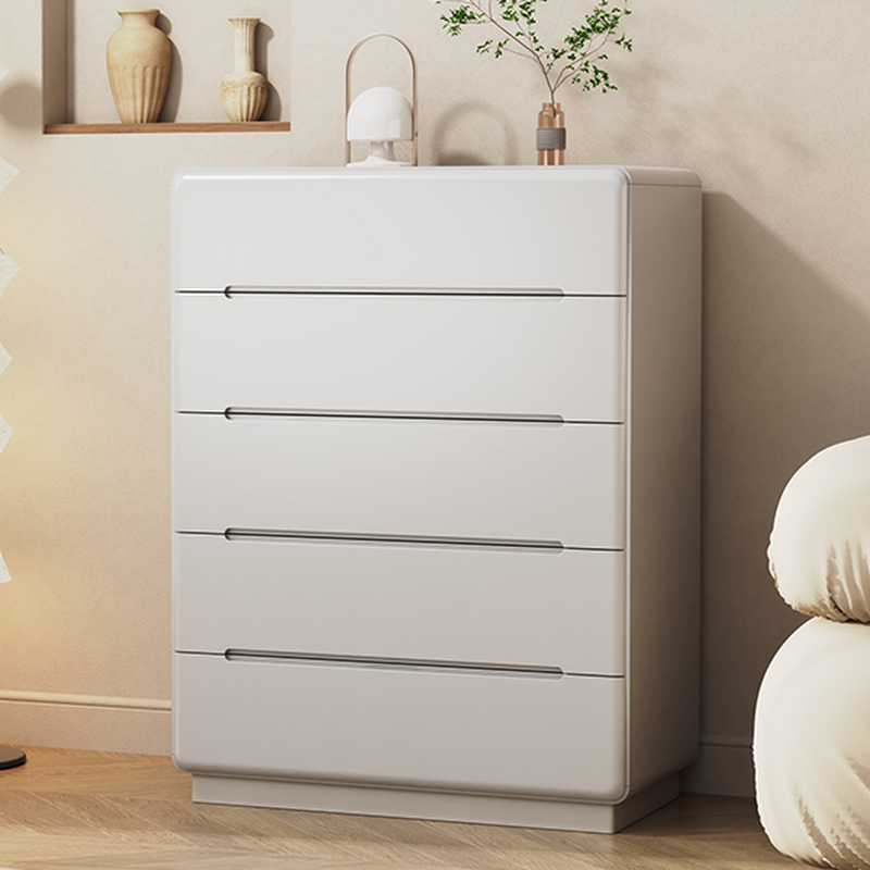 Minimalist Bachelor Chest | Ormau - image 15