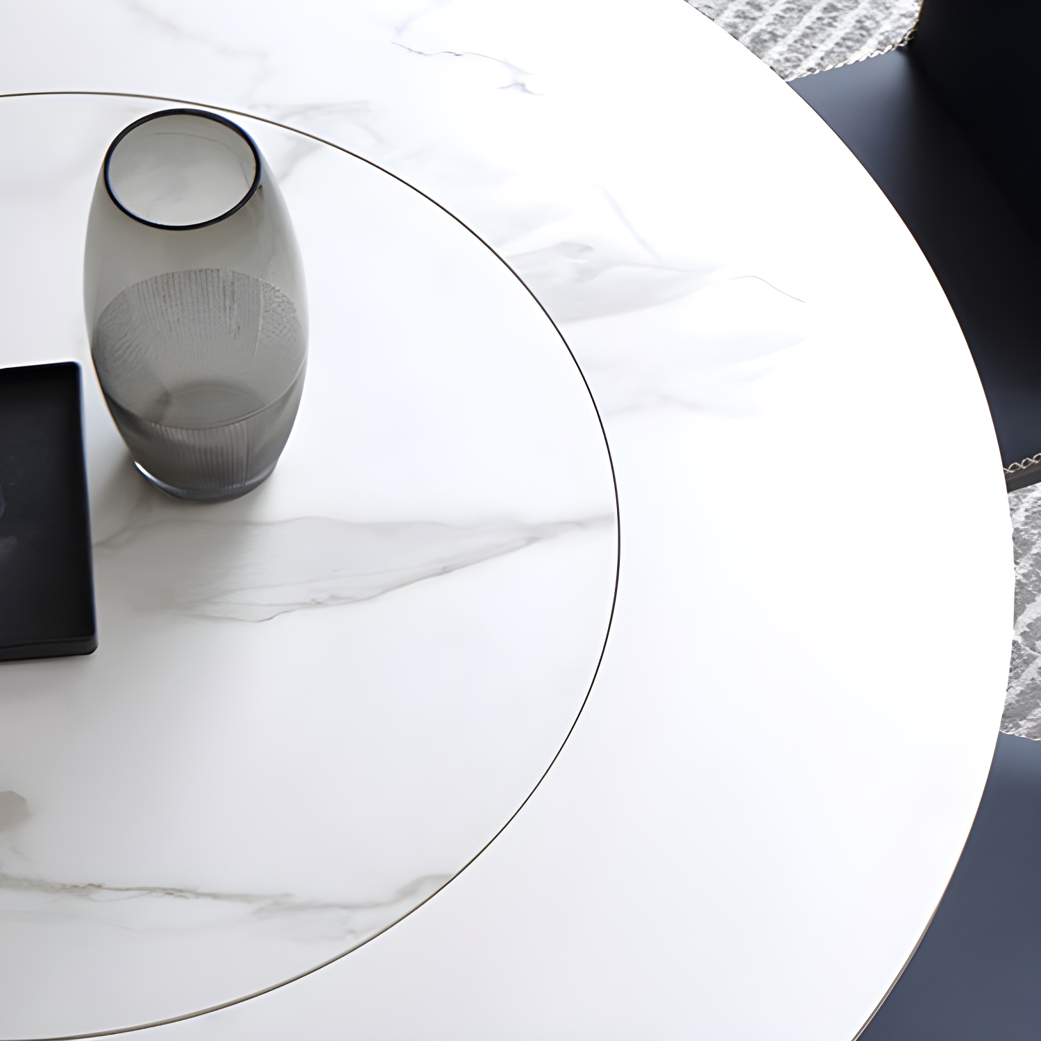 Round Dining Table | Ormau - image 10