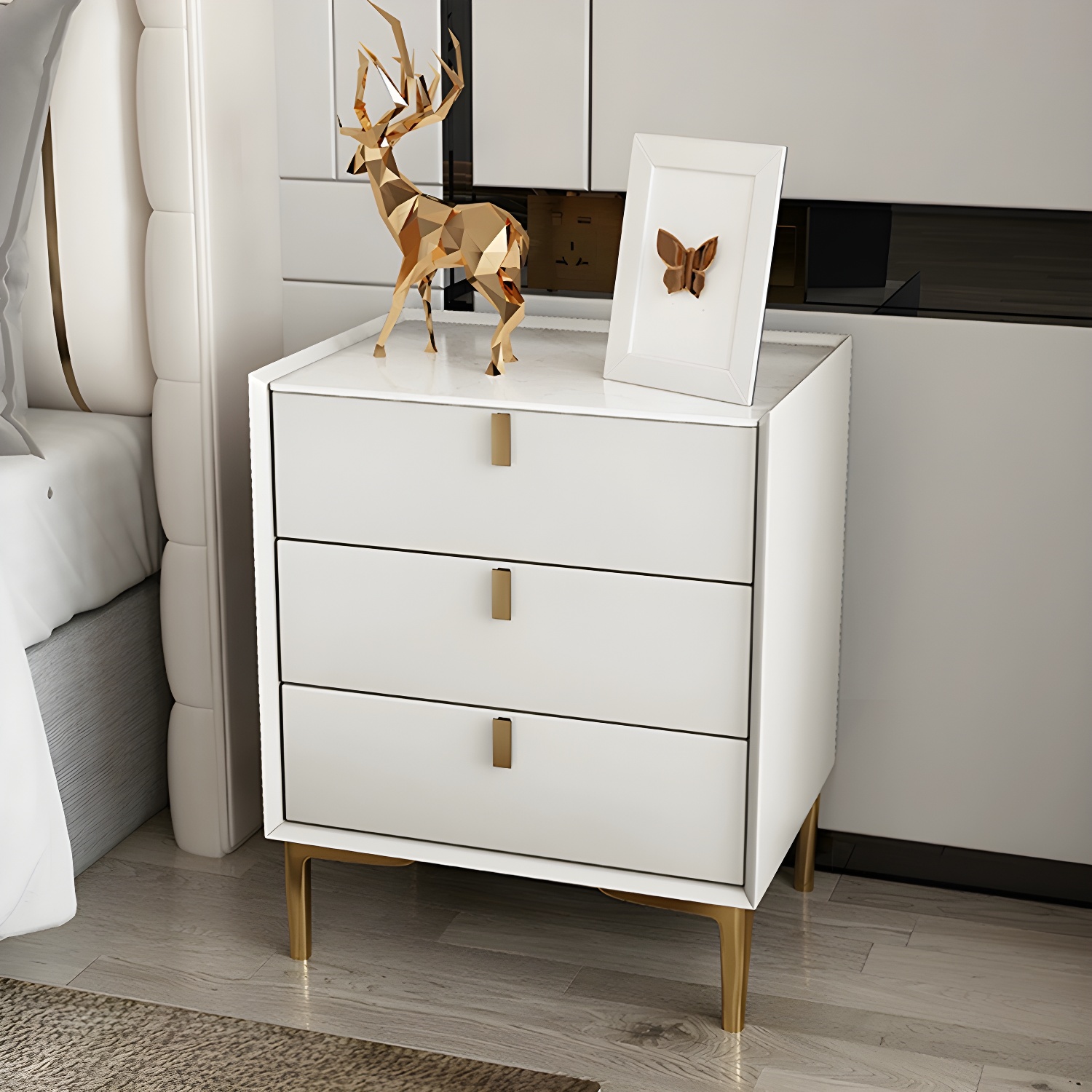Glam Nightstand | Ormau - image 10