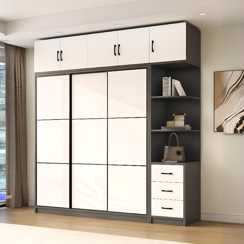 Detached Wardrobe Armoire | Ormau - image 2