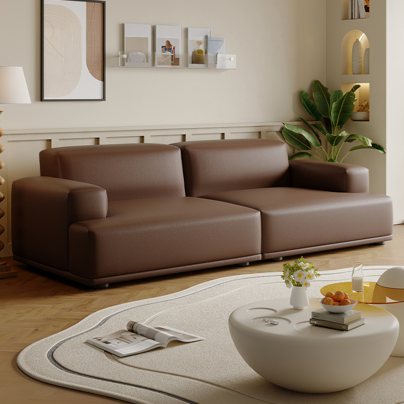 Modish Sofa | Ormau - image 3