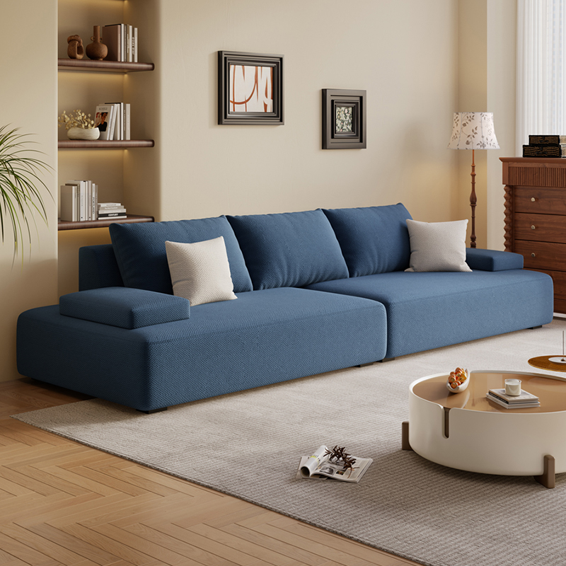 Modish Sofa | Ormau - image 3