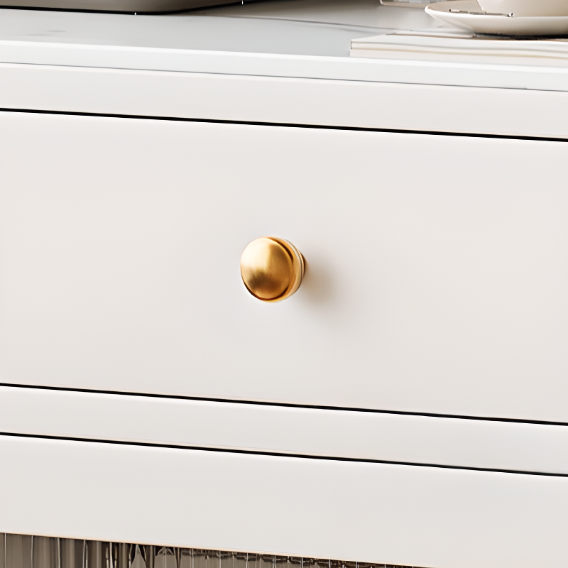 Simple Narrow Cabinet | Ormau - image 8
