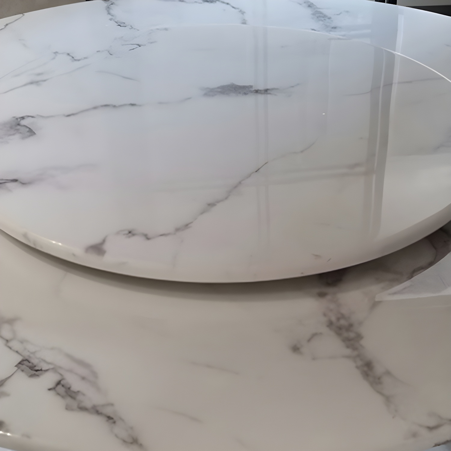 Round Marble Dining Table | Ormau - image 4