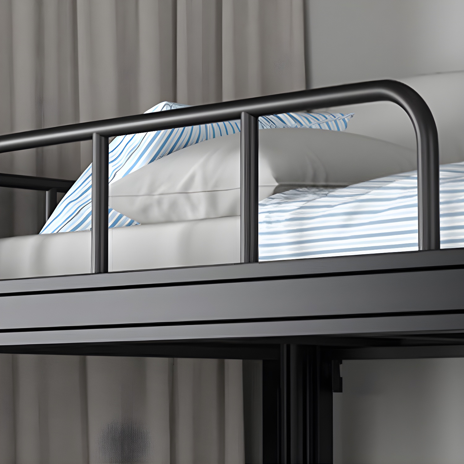 Iron Bunk Bed | Ormau - image 5