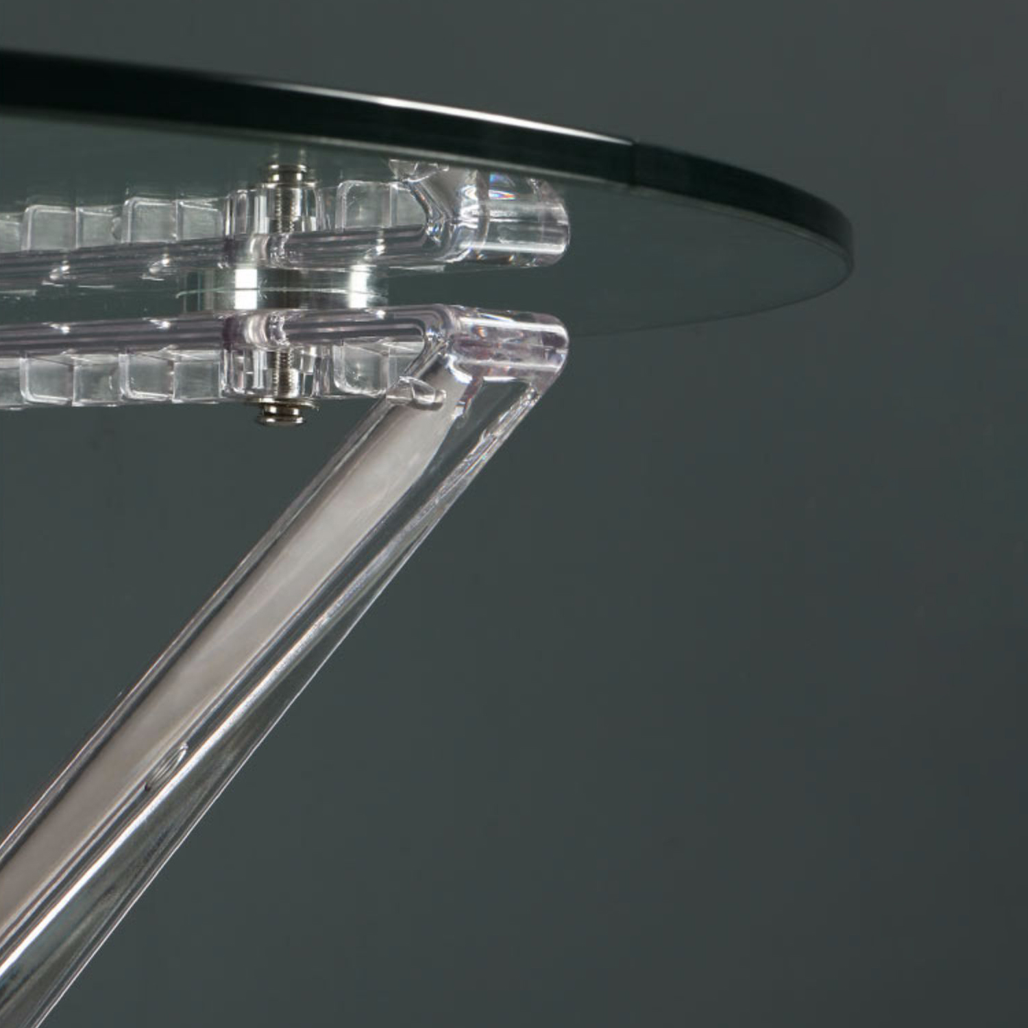 Modern Round Glass Dining Table | Ormau - image 14