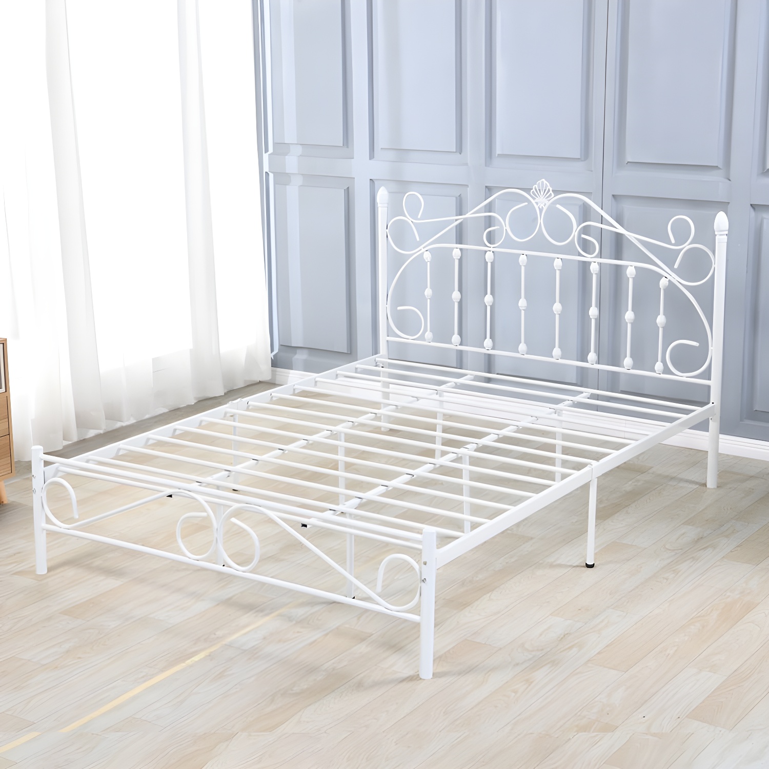 Industrial Iron Bed | Ormau - image 12