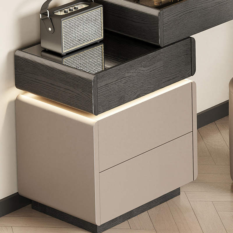 Multi-Purpose Vanity Set with Lighting | Ormau - image 2