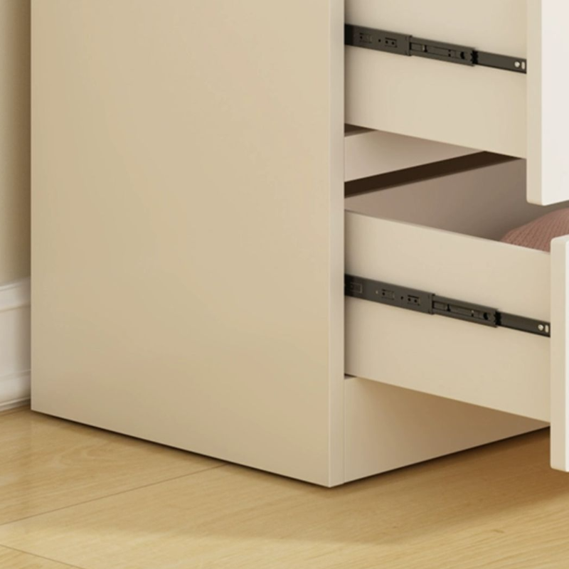 Simple White Dresser | Ormau - image 3