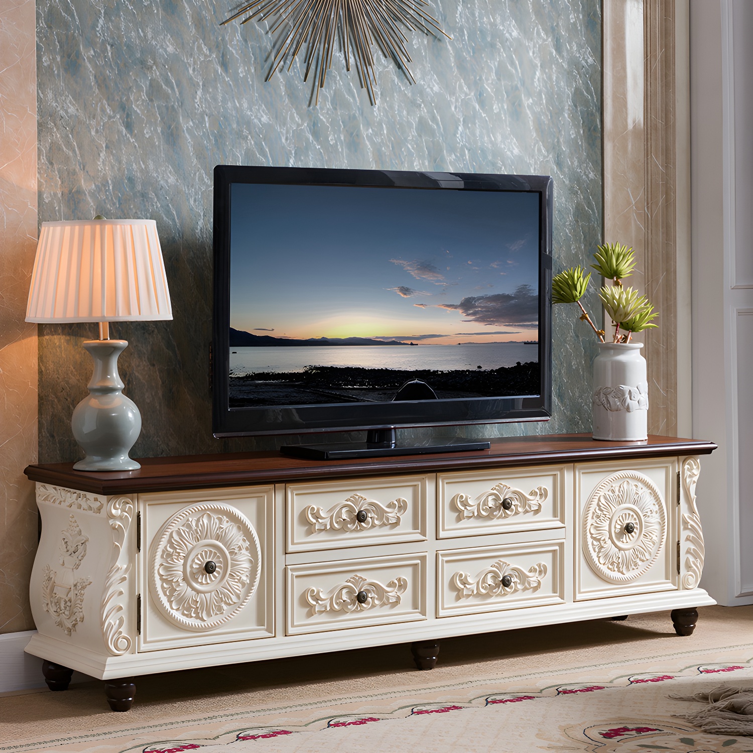 Traditional Media Console | Ormau - image 18