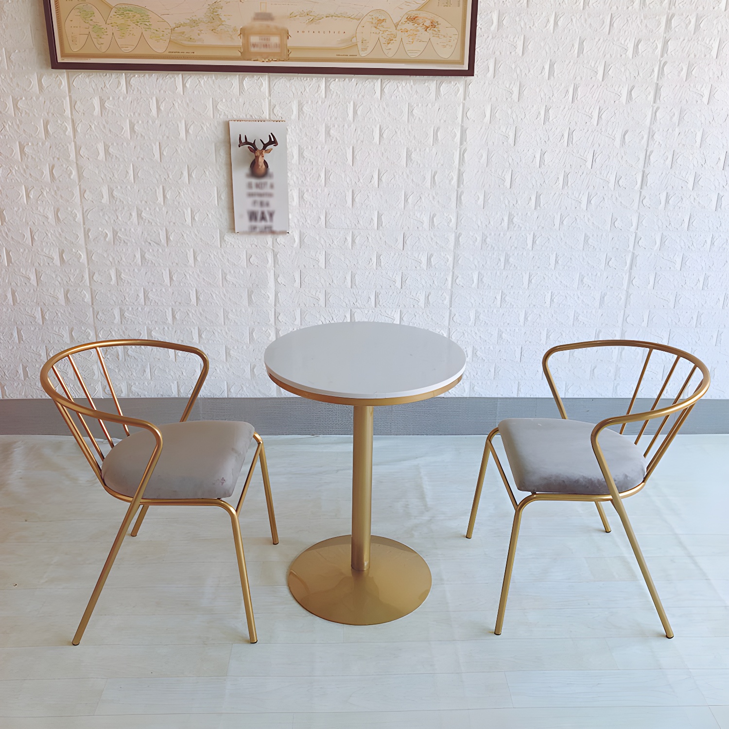 Tulip Dining Table | Ormau - image 8