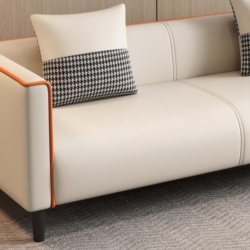 Elegant Sofa | Ormau - image 12