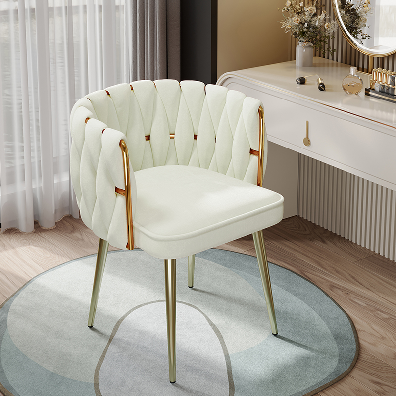 Glam Arm Chair | Ormau - image 1