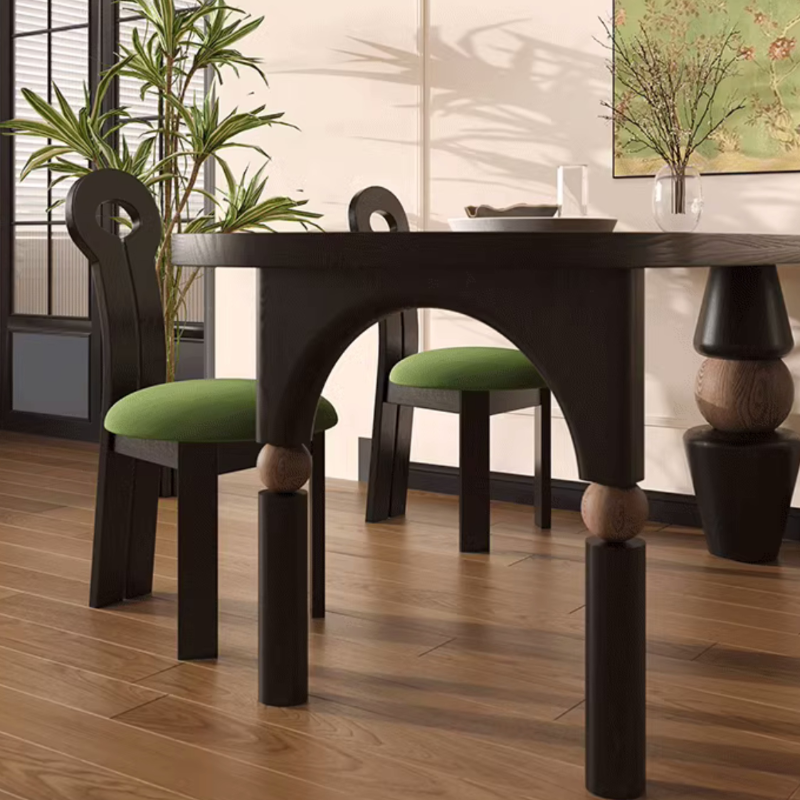 Curved Line Dining Table | Ormau - image 7