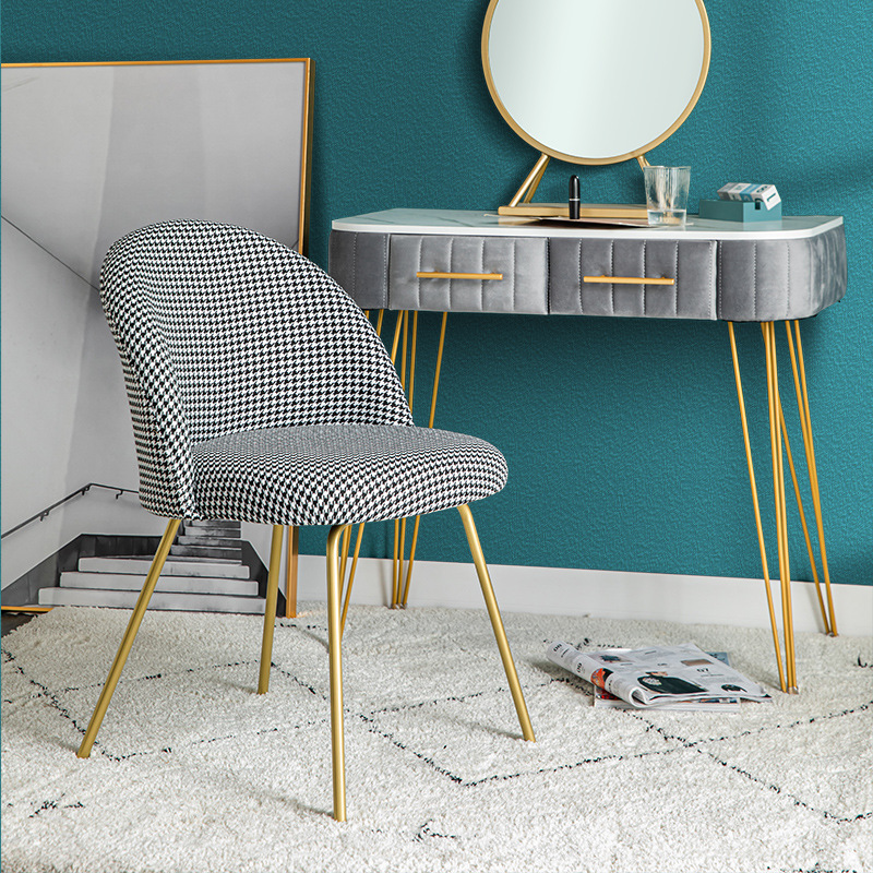 Unwavering Side Chair | Ormau - image 9