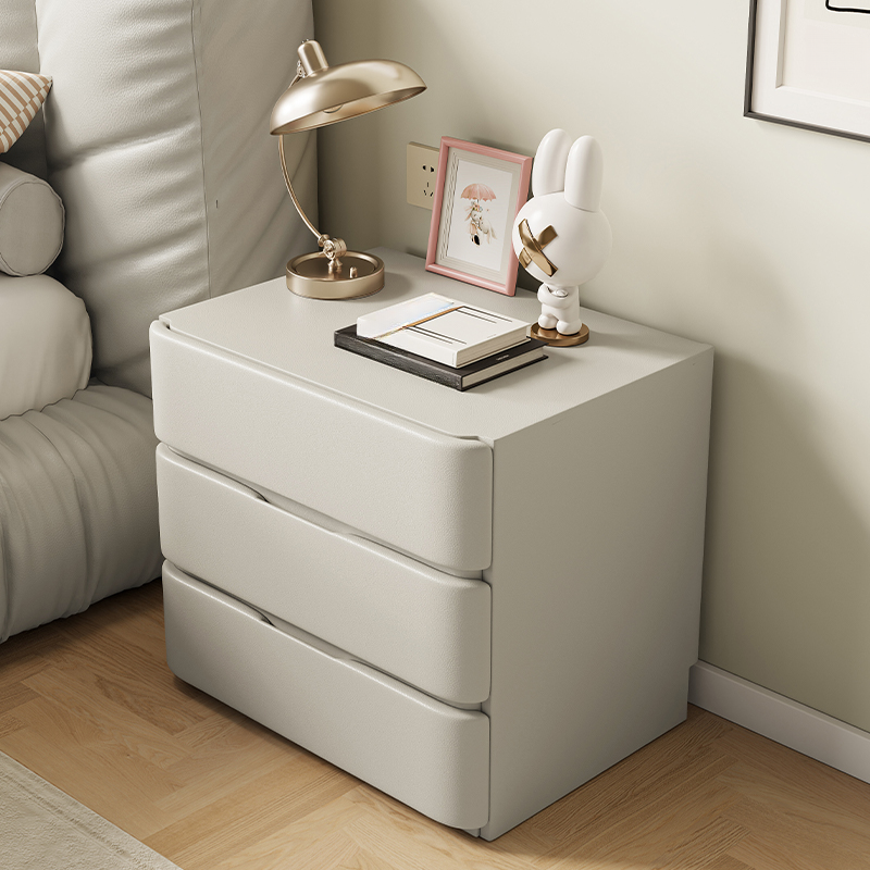 Art Deco Nightstand | Ormau - image 24