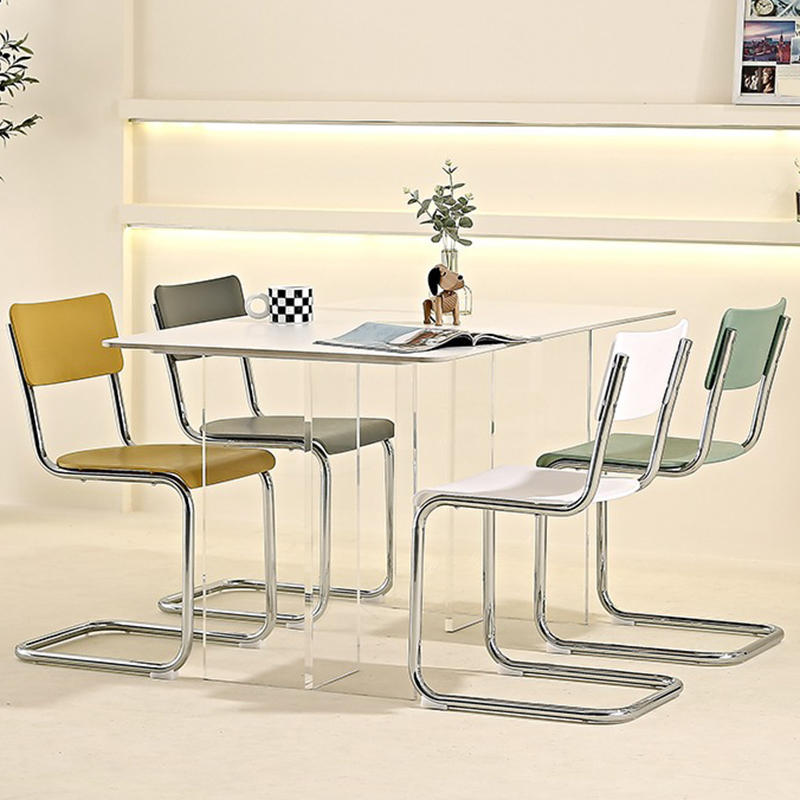 Cantilever Chair | Ormau - image 7