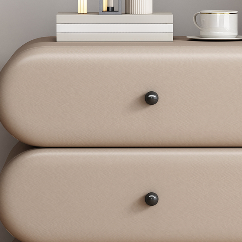 Old School Nightstand | Ormau - image 10