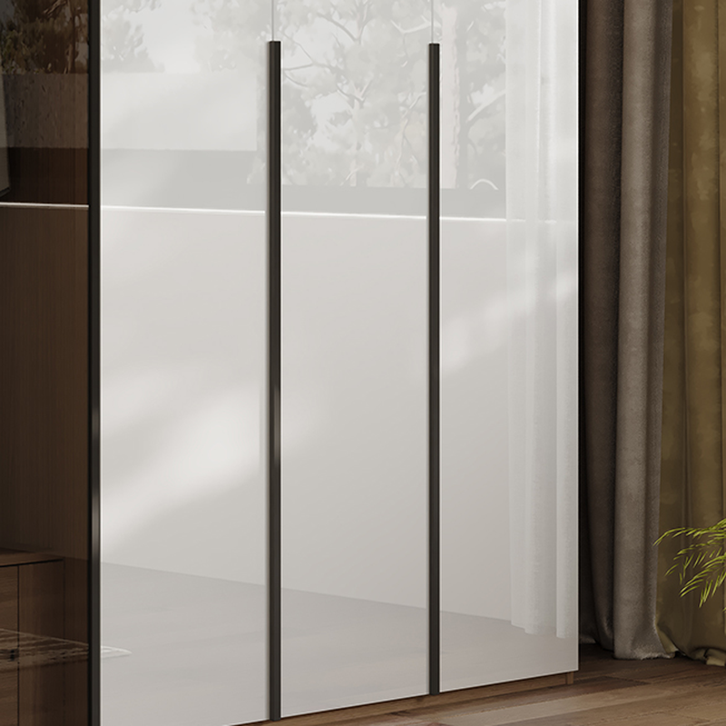 Lumber Wardrobe | Ormau - image 9