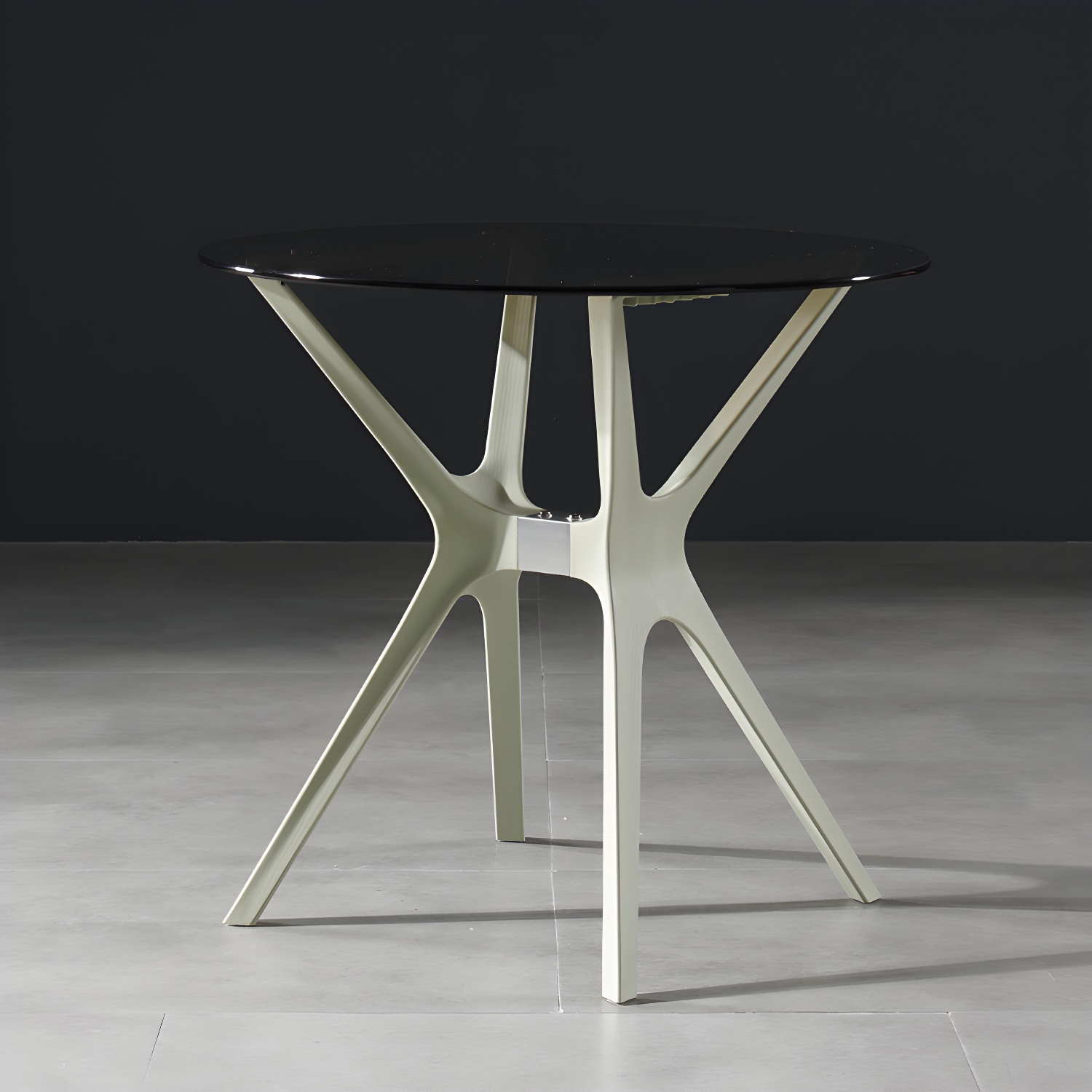 Modern Round Glass Dining Table | Ormau - image 20