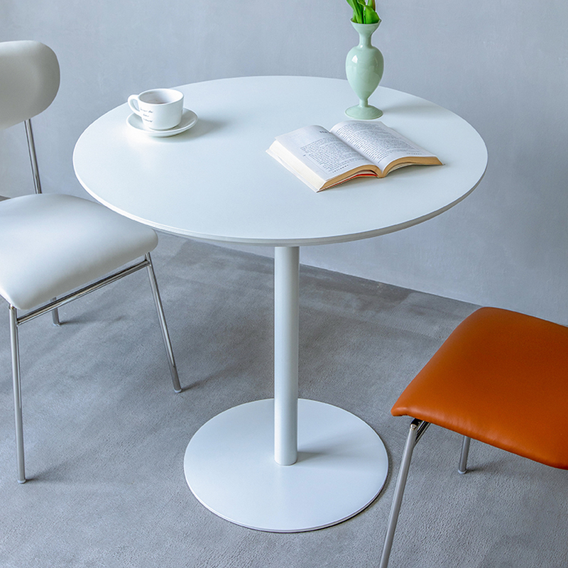 Minimalist Dining Table | Ormau - image 7